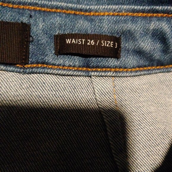 Risen Looking For Answers High Rise Tie-Belt Skinny Jeans Size 3 - Picture 16 of 16